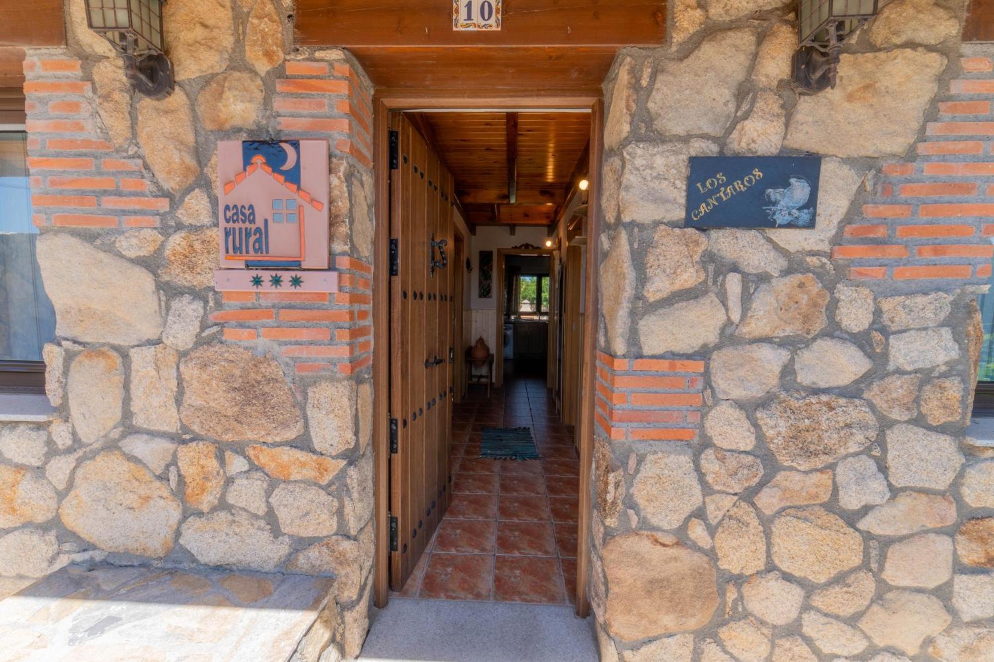 Casa Rural Los Cantaros. Zarapicos 外观 照片