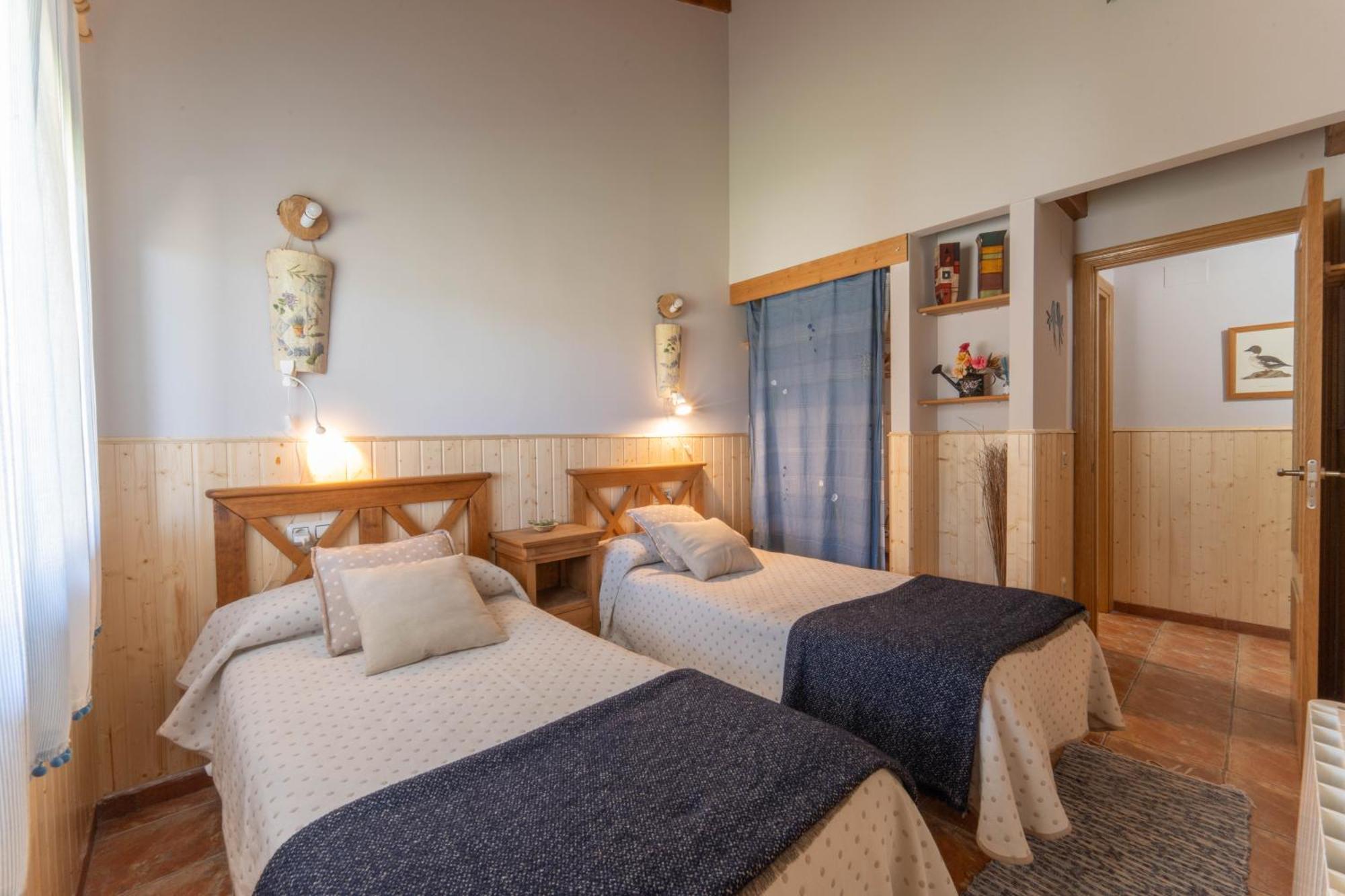 Casa Rural Los Cantaros. Zarapicos 外观 照片